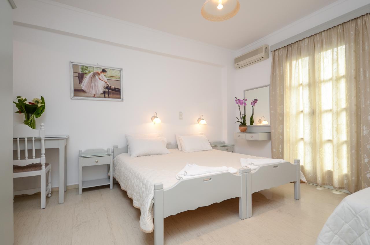 Golden Beach Studios Down Town Naxos City Екстериор снимка