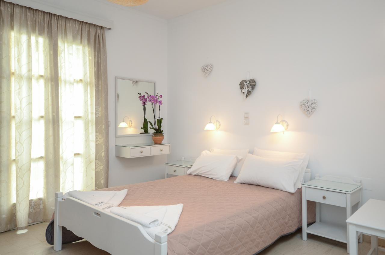 Golden Beach Studios Down Town Naxos City Екстериор снимка