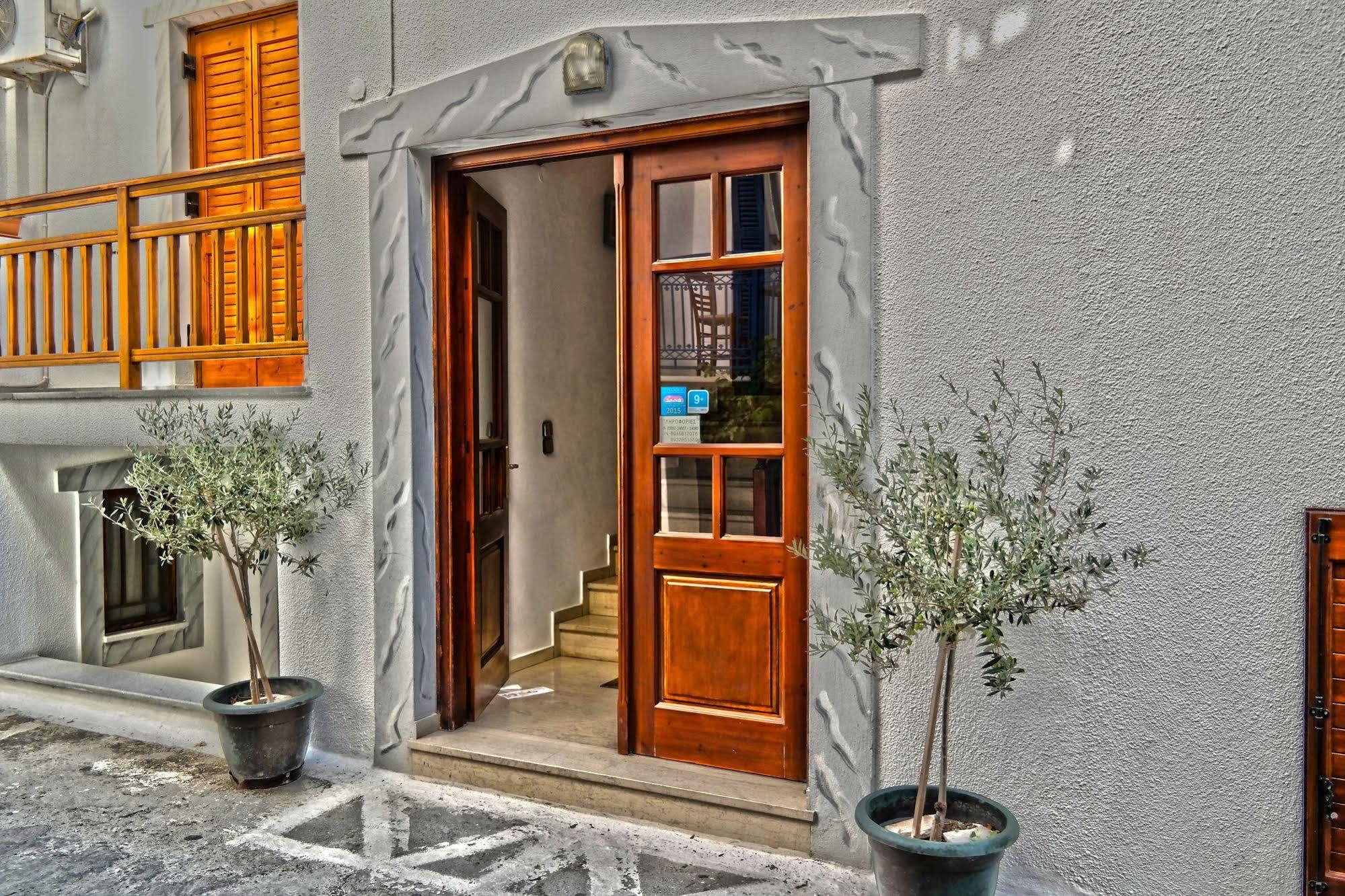 Golden Beach Studios Down Town Naxos City Екстериор снимка